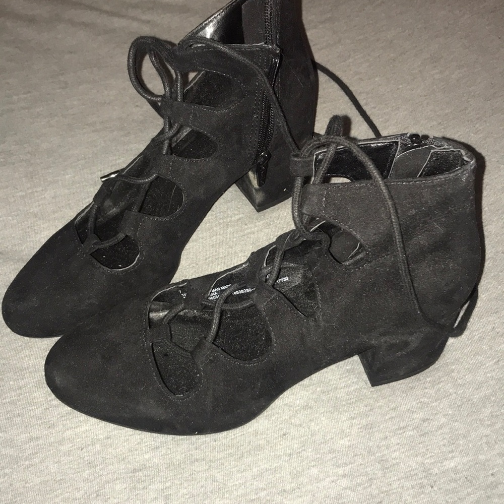 Short Black Heels with Laces